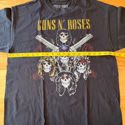 Guns N' Roses Not In This Lifetime T-Shirt Black Short Sleeve Size Large