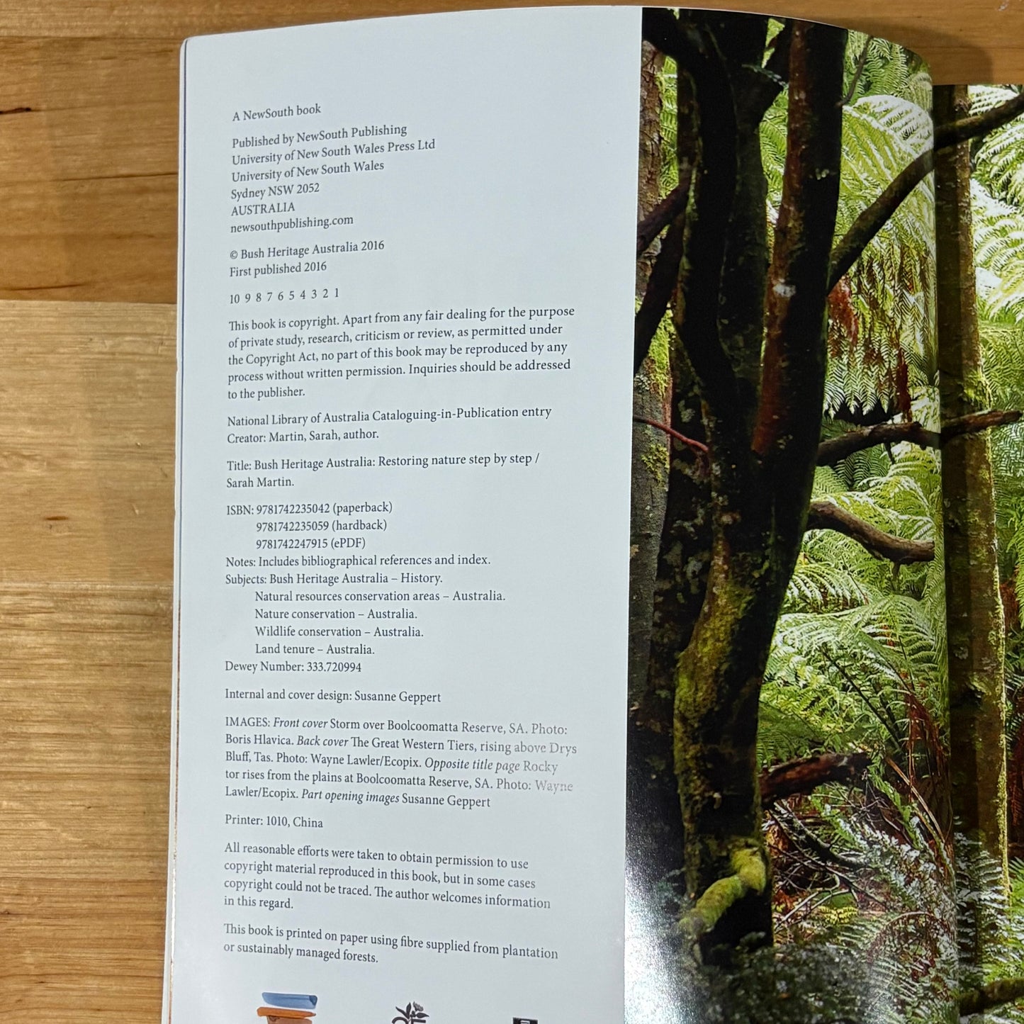 Bush Heritage Australia Restoring Nature Step by Step Sarah Martin Paperback GD