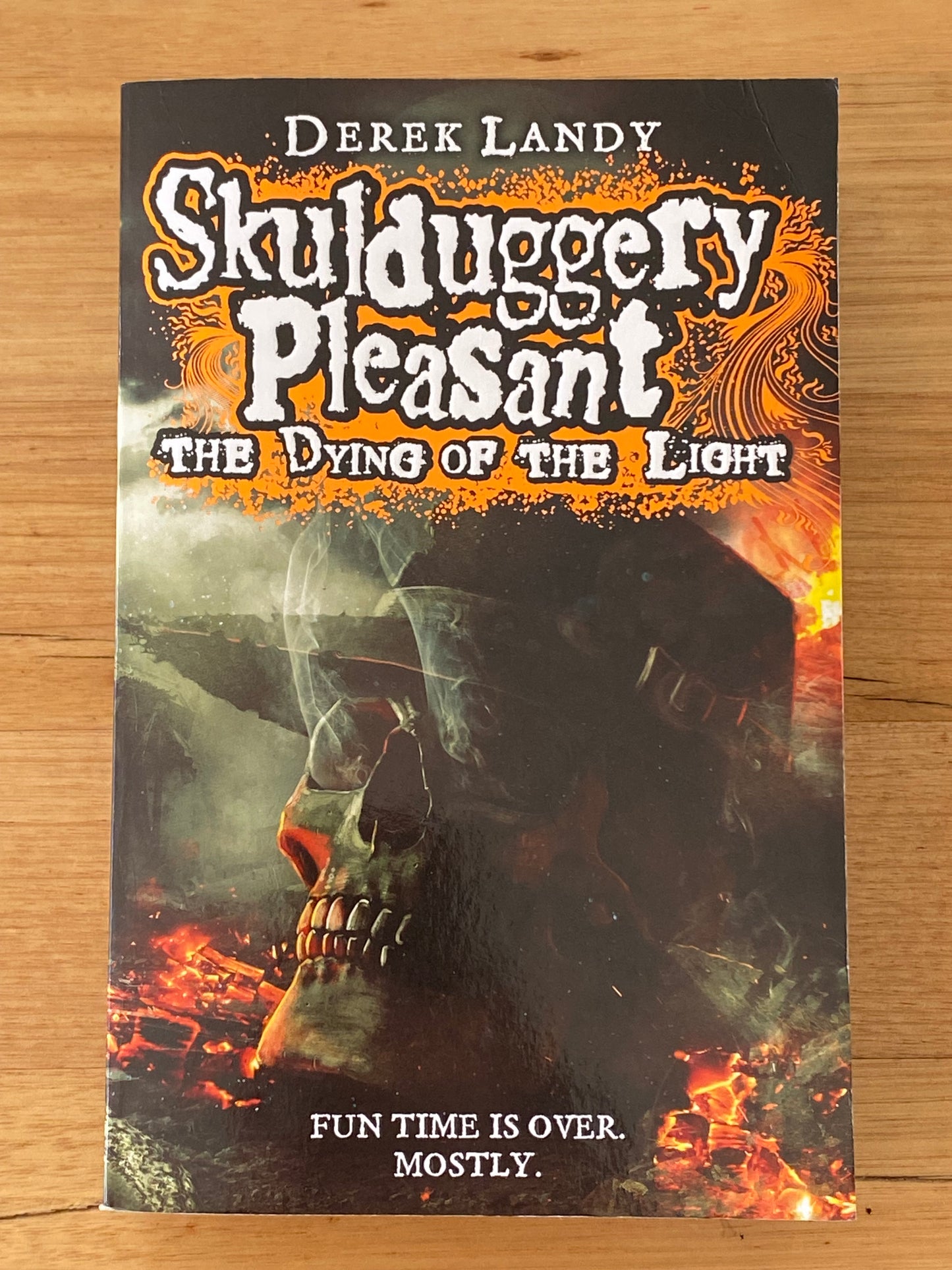 Skulduggery Pleasant by Derek Landy Books 1-9 Complete First Series Paperback