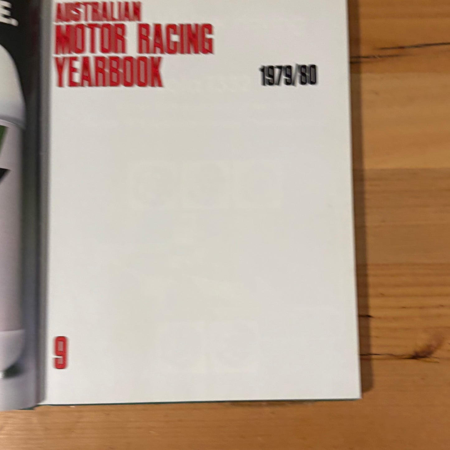 Australian Motor Racing Yearbook 9 1979/80 Hardcover GD