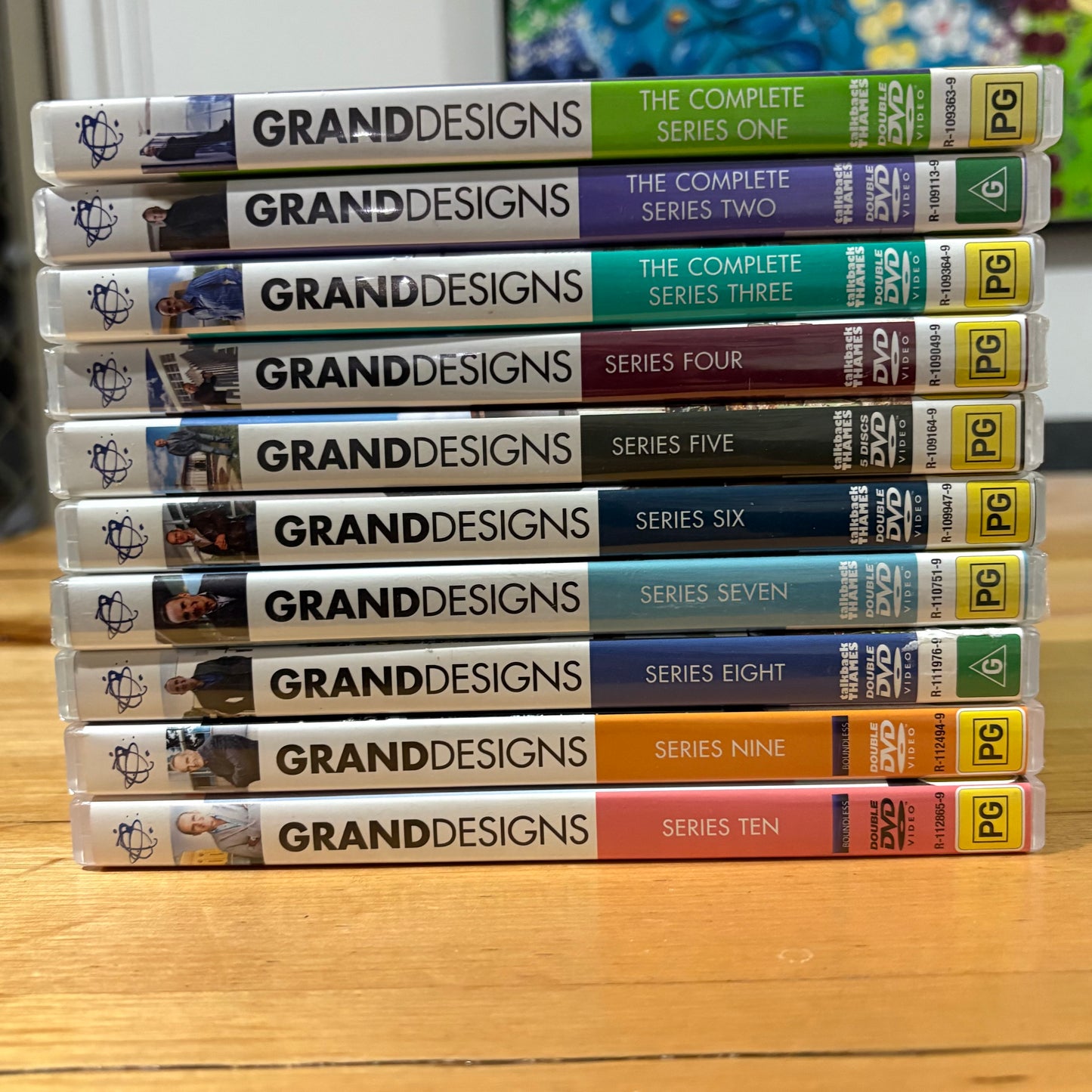 Grand Designs Series 1-10 DVD Kevin McCloud Design PAL 4 VGC