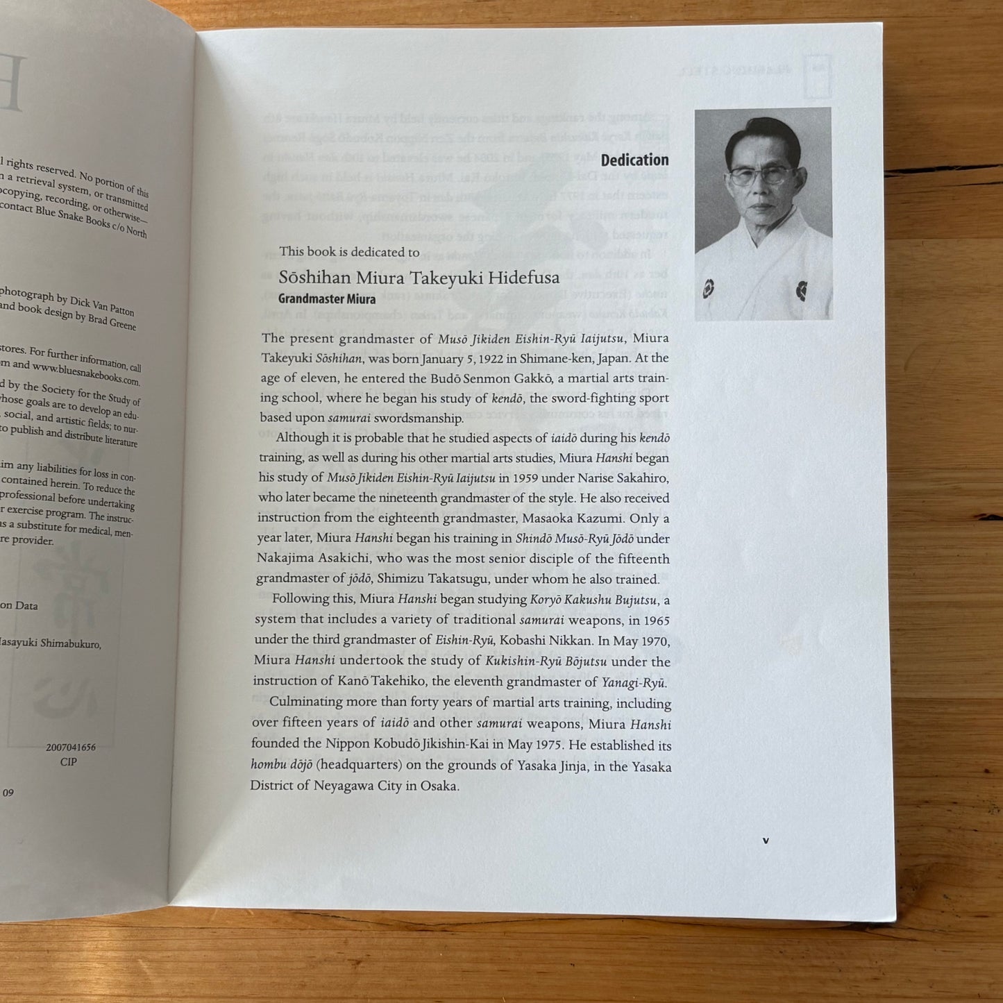 Flashing Steel Mastering Eishin-Ryu Swordmanship 2nd Edition Paperback VGC