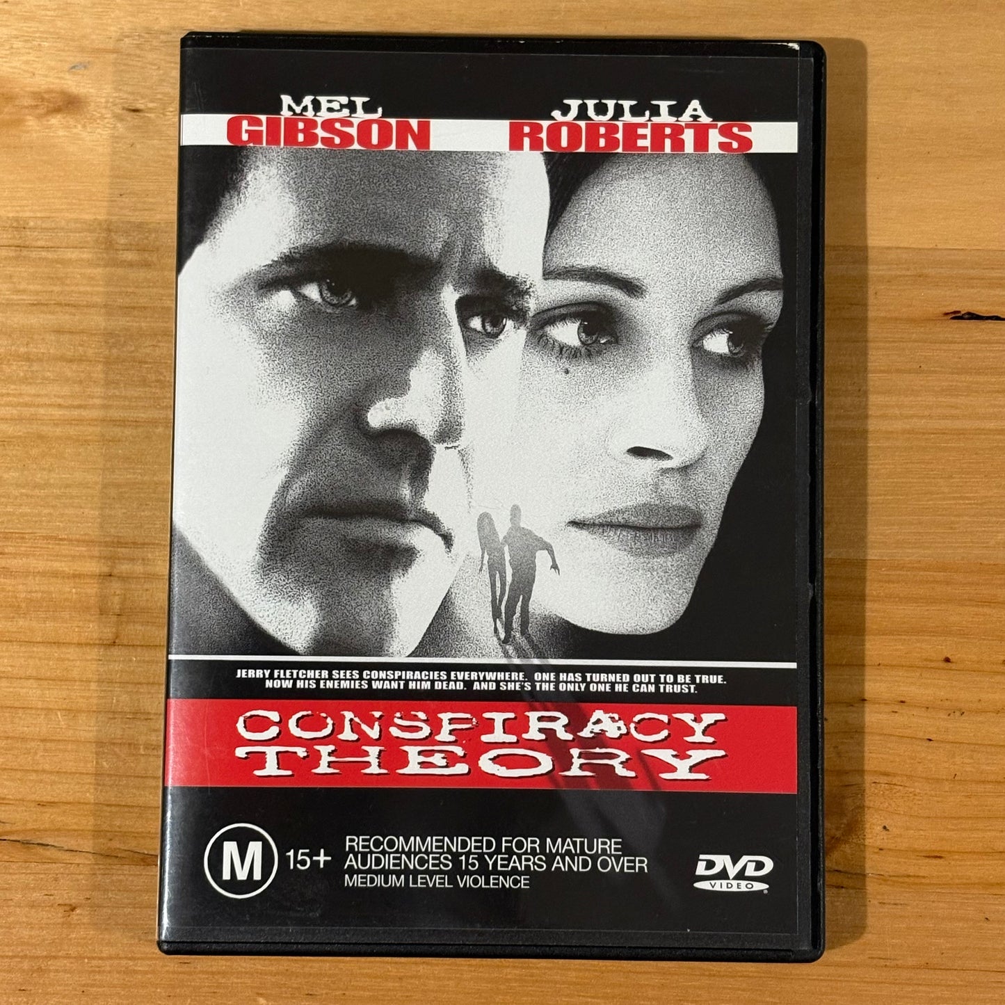 Conspiracy Theory DVD Mel Gibson Julia Roberts PAL 4 VGC