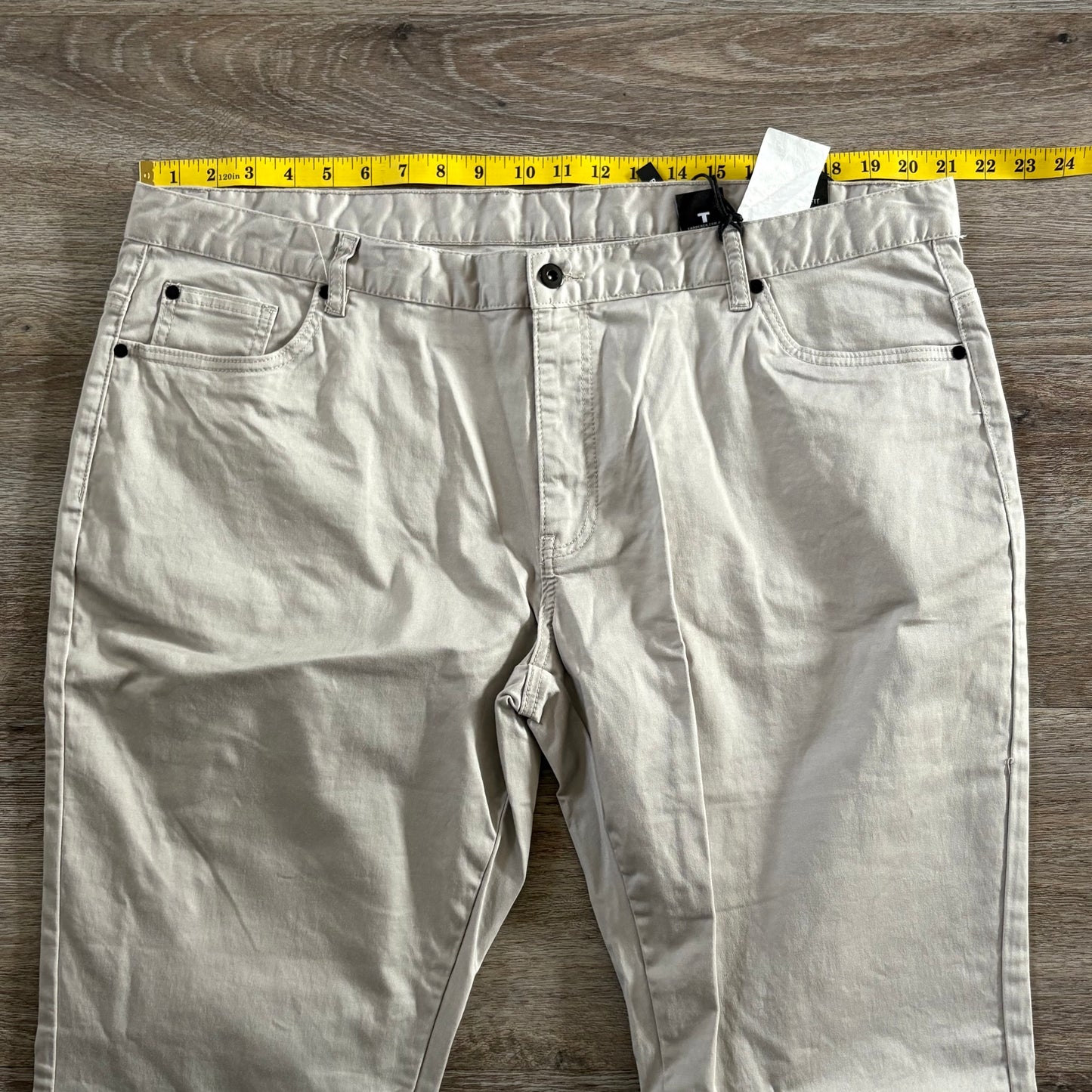 Tarocash Men’s Chinos Putty Sz 44-inch Waist Regular Zip Fly New With Tags