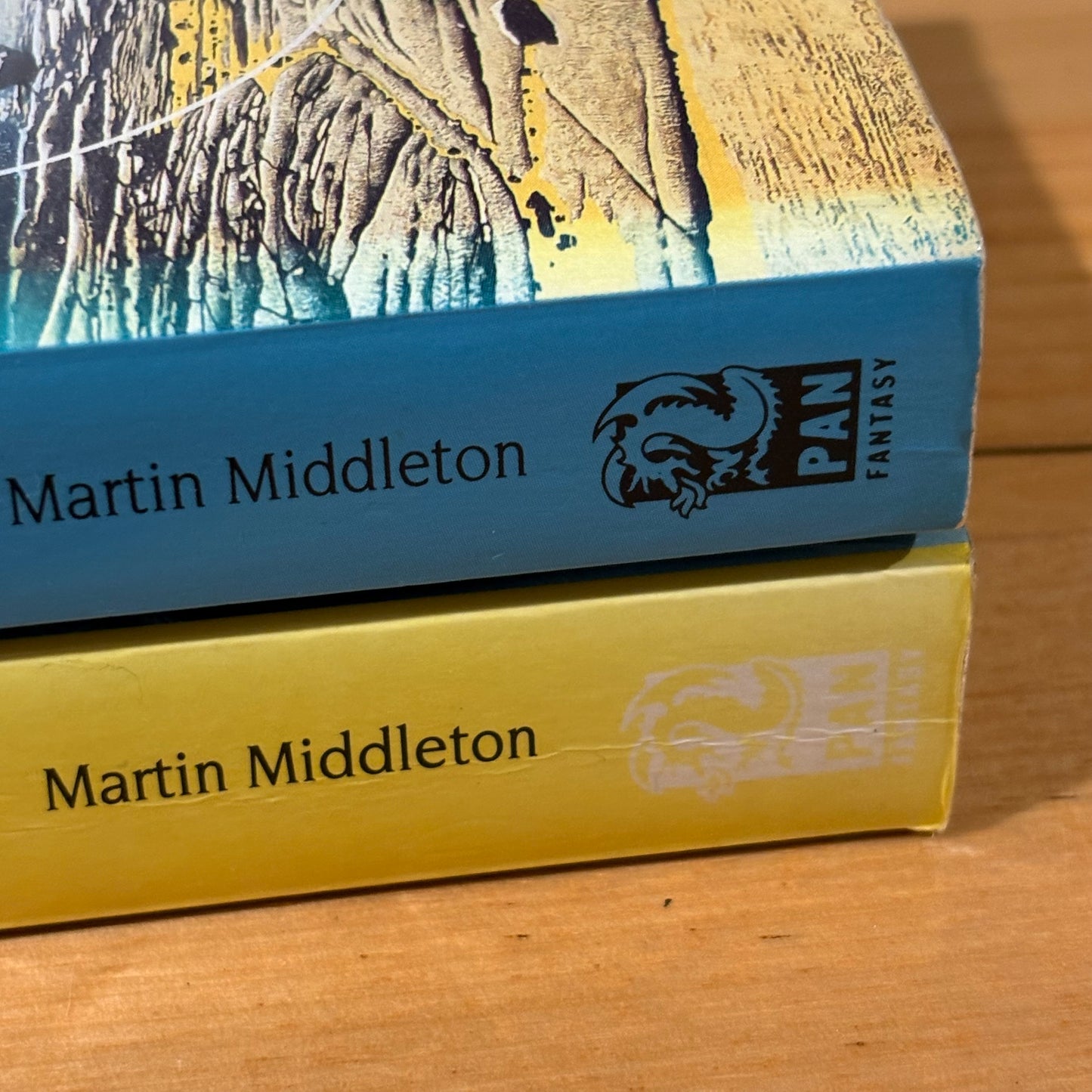 Triad of Darkness Circle of Light by Martin Middleton Fantasy 2 x Paperback GD