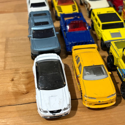 Matchbox Die-Cast Model Cars Vintage Bundle 20 cars pre-loved