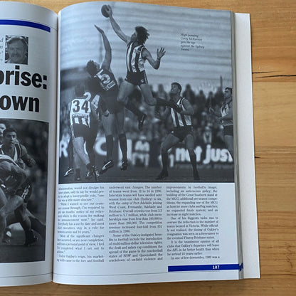 3AW Football Year 96 Book AFL Wayne Carey Cover Complete with Poster GD