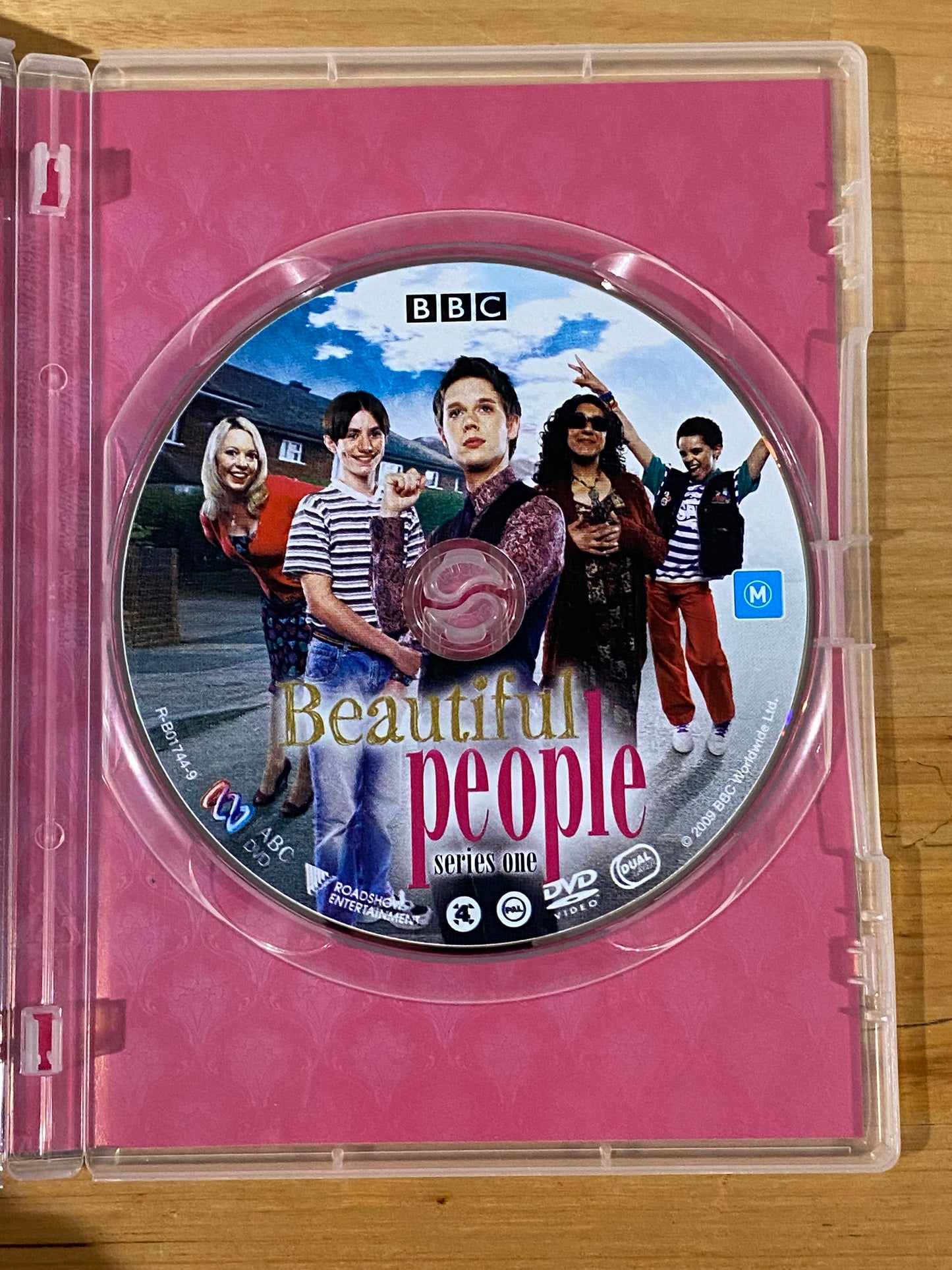 Beautiful People Series 1+2 DVD BBC TV Comedy PAL 2/4 VGC