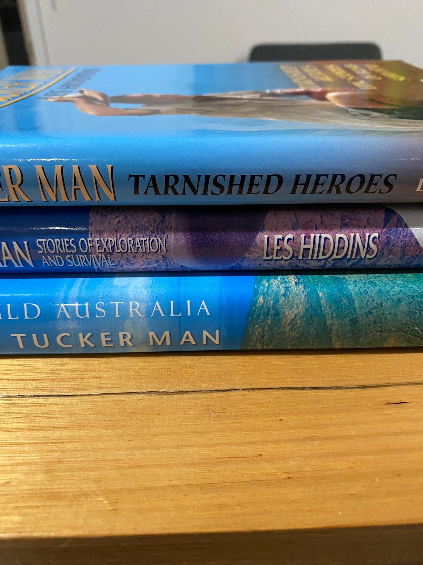 Bush Tucker Man Less Hiddins Tarnished Heroes Hardcover GD