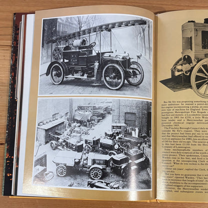 Fire Engines & Fire-fighting by David Burgess-Wise 1977 GD
