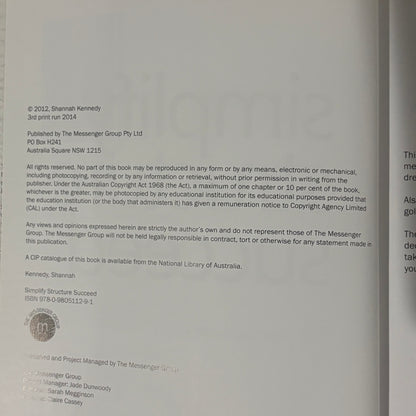 Simplify Structure Succeed by Shannah Kennedy SIGNED Paperback 2014 GD