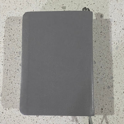 New World Translation Of The Holy Scriptures Bible Silver Leather Bound GD