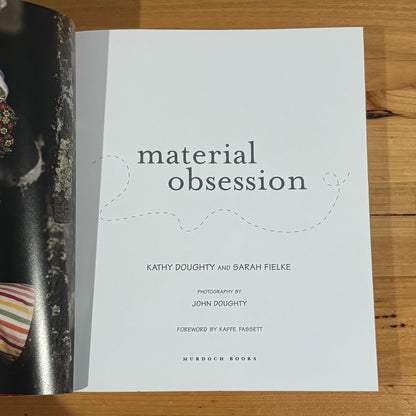 Material Obsession Contemporary Quilt Designs Doughty and Fielke Paperback