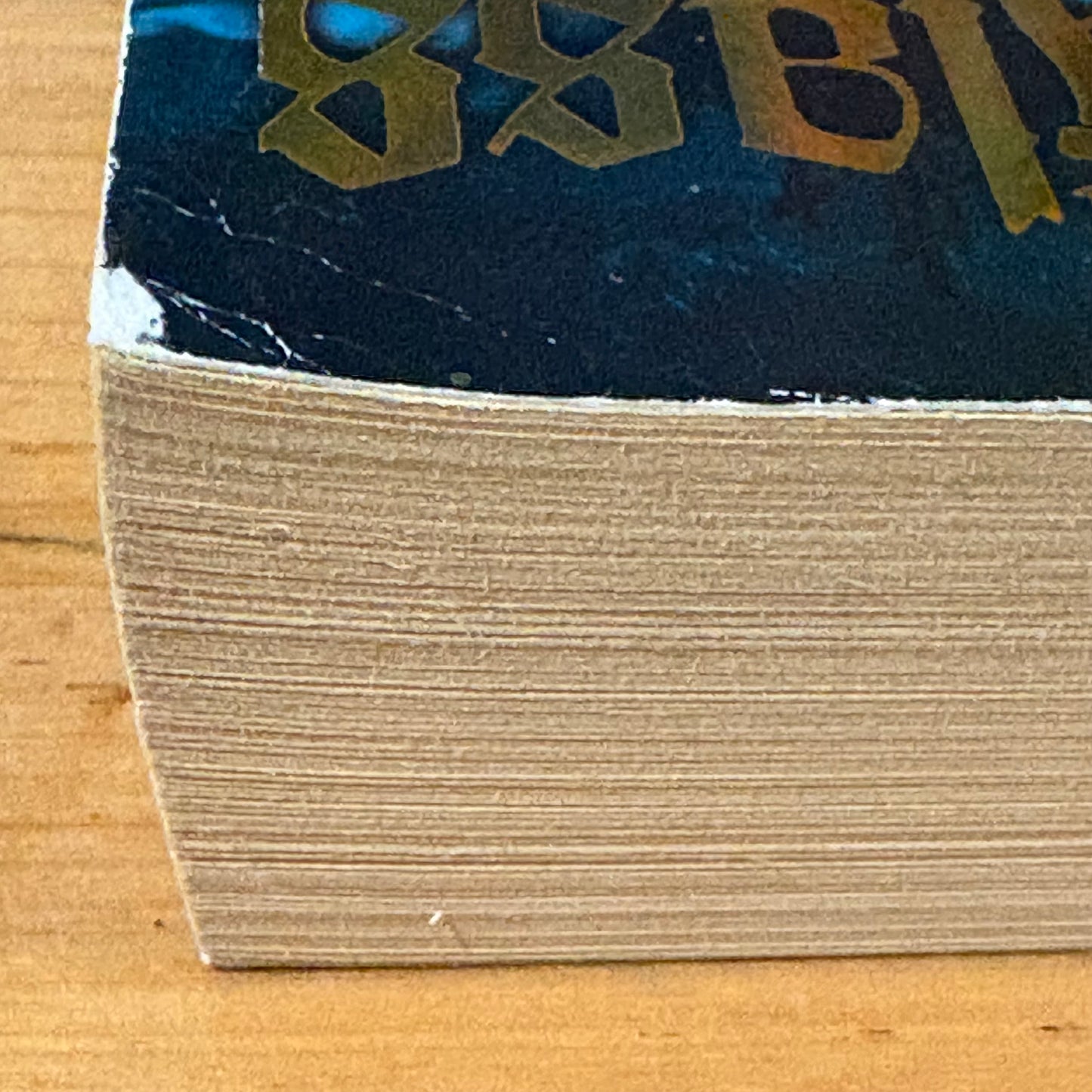 The Crippled Angel by Sara Douglass Paperback 2002 GD