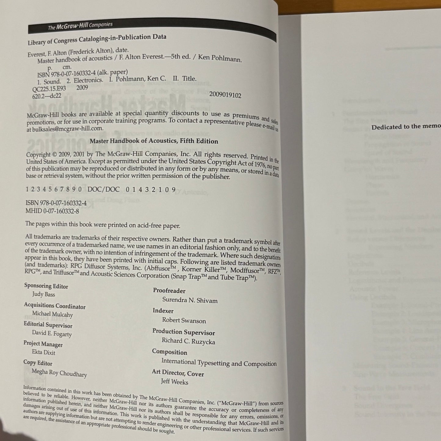Master Handbook Of Accoustics 5th Edition GD