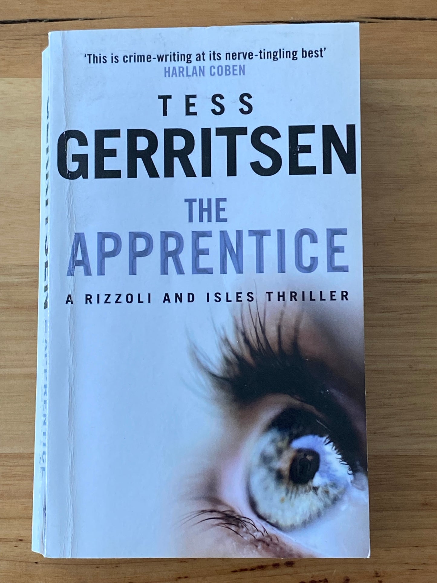 The Apprentice by Tess Gerritsen Paperback 2006 GD