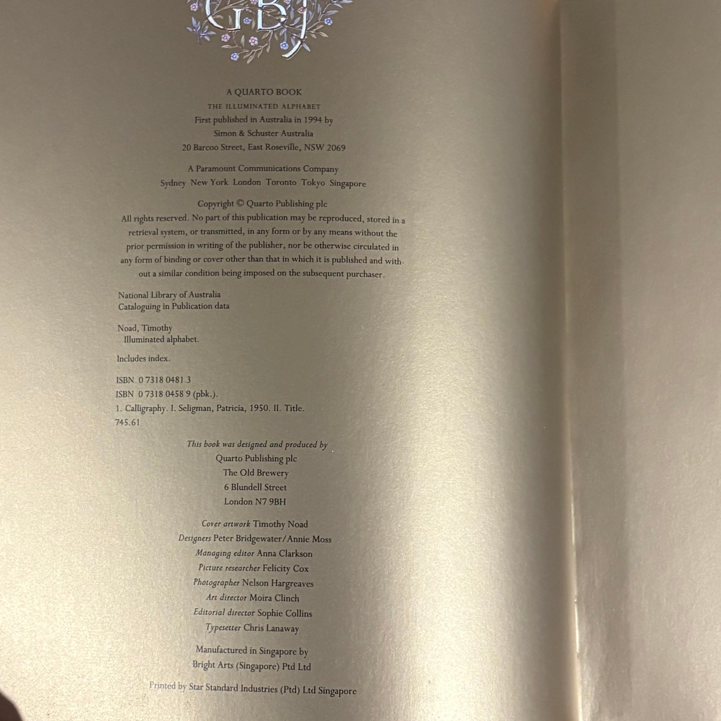 The Illuminated Alphabet by Timothy Noan Paperback Calligraphy 1994 GD