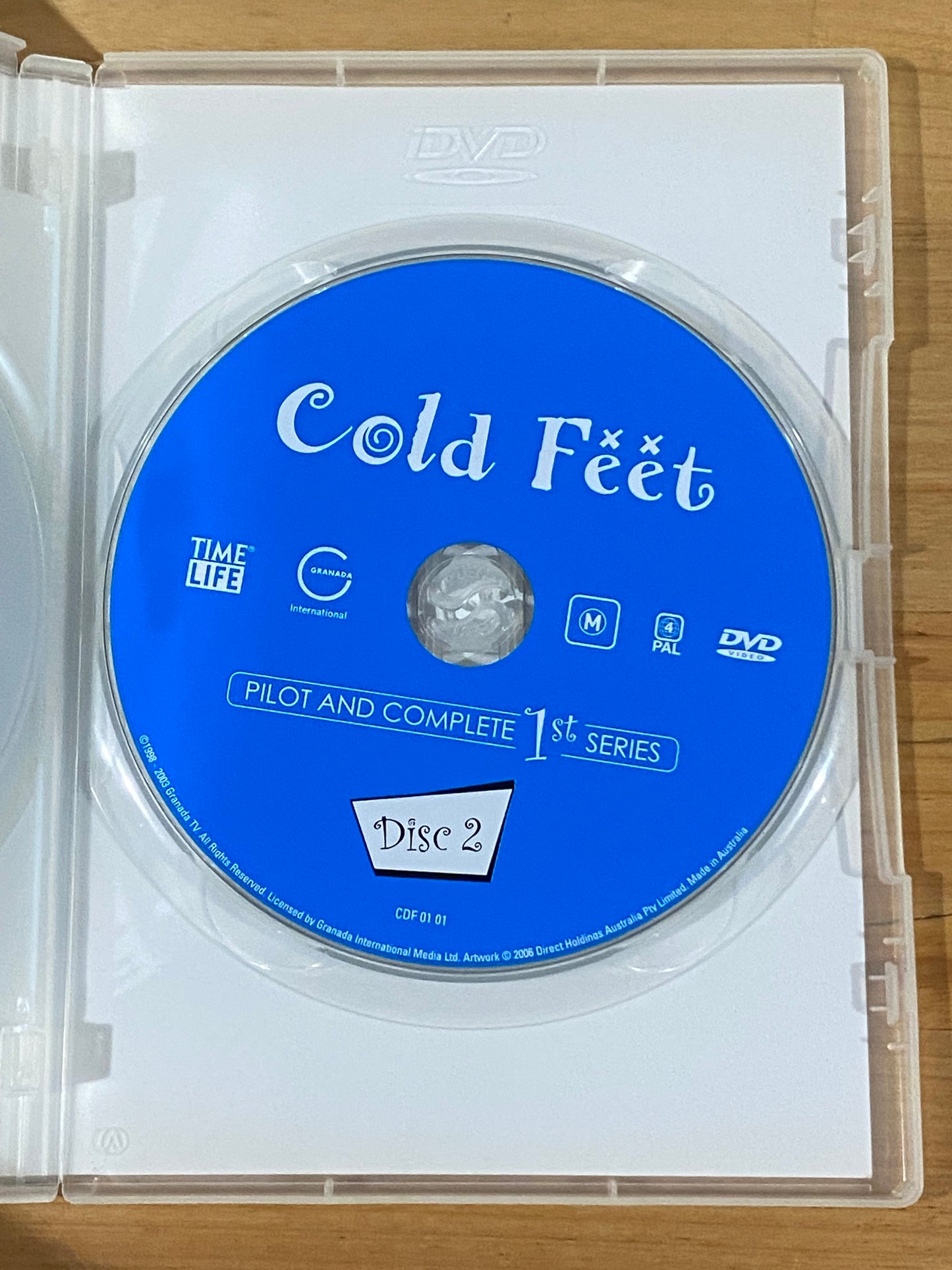 Cold Feet Pilot & Complete First Series DVD 2-Disc Set PAL 4 VGC