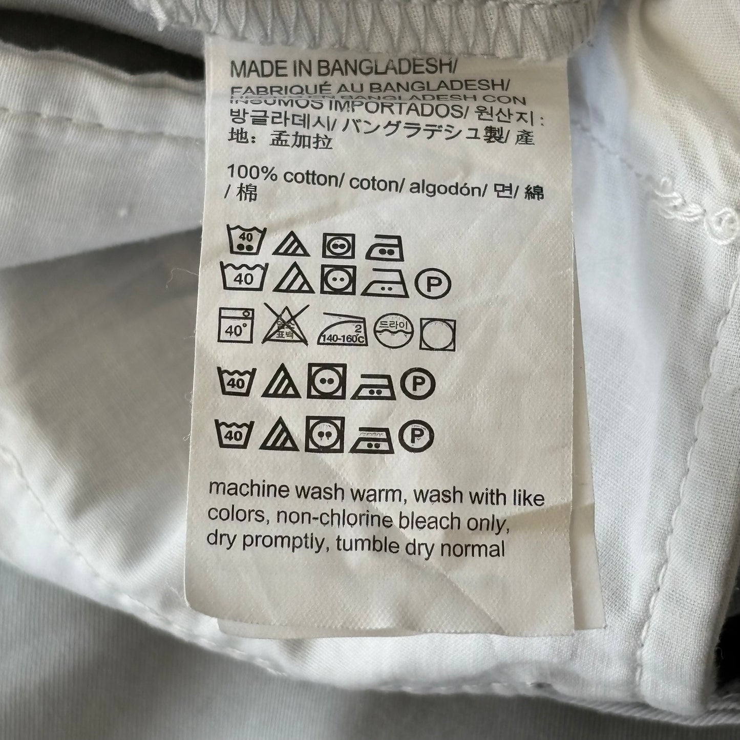 Calvin Klein Shorts Mens Size 34 Grey RN36543 Flat Front