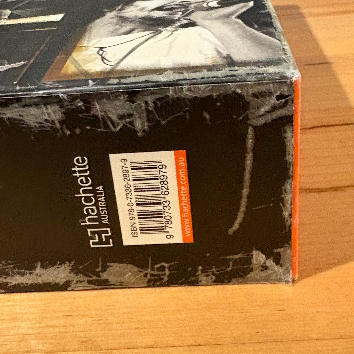 Powderfinger Footprints Limited Edition 2 CDs, HC Book, Lanyard & Postcards