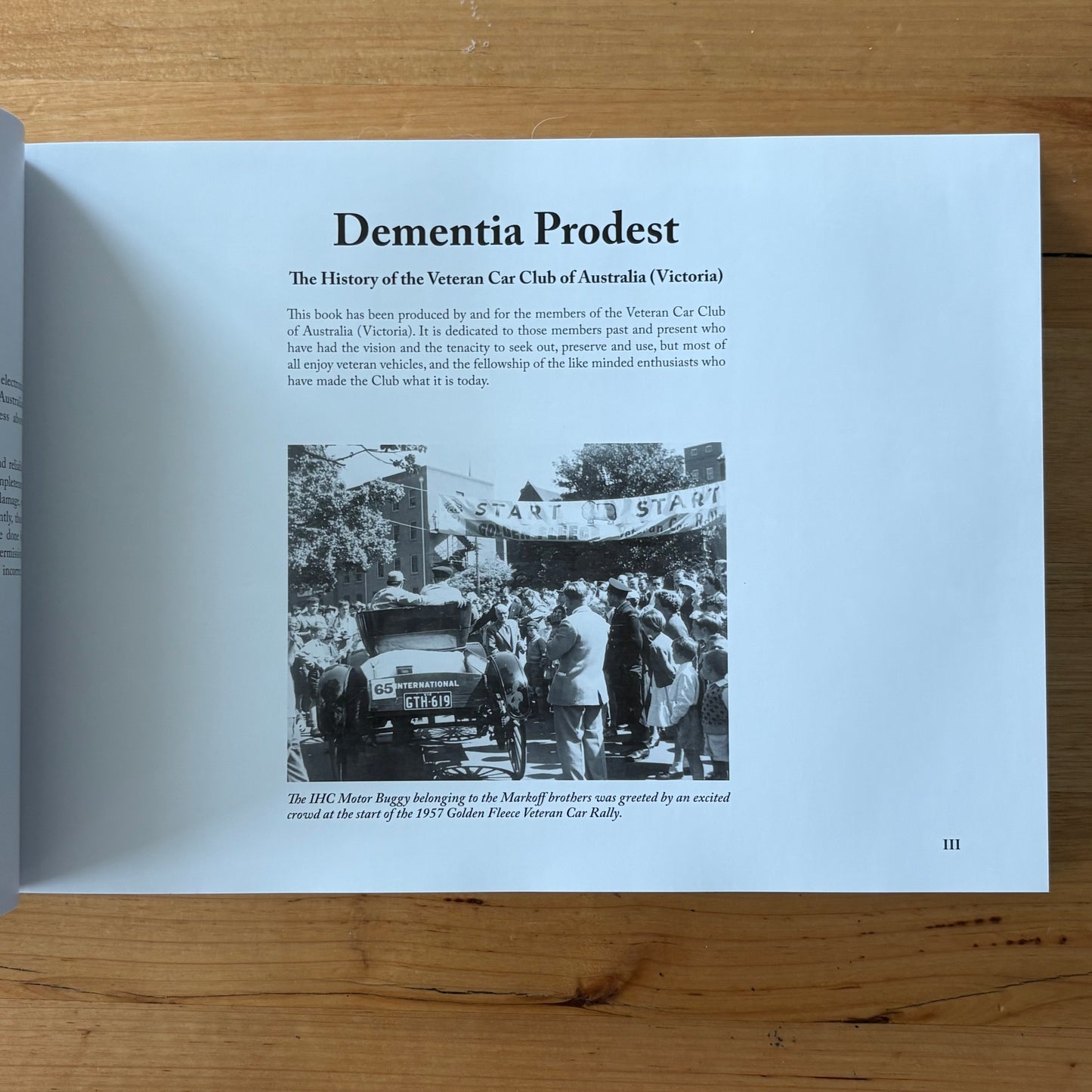 Dementia Prodest The History of the Veteran Car Club of Australia Hardcover GD