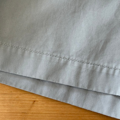 Calvin Klein Shorts Mens Size 34 Grey RN36543 Flat Front