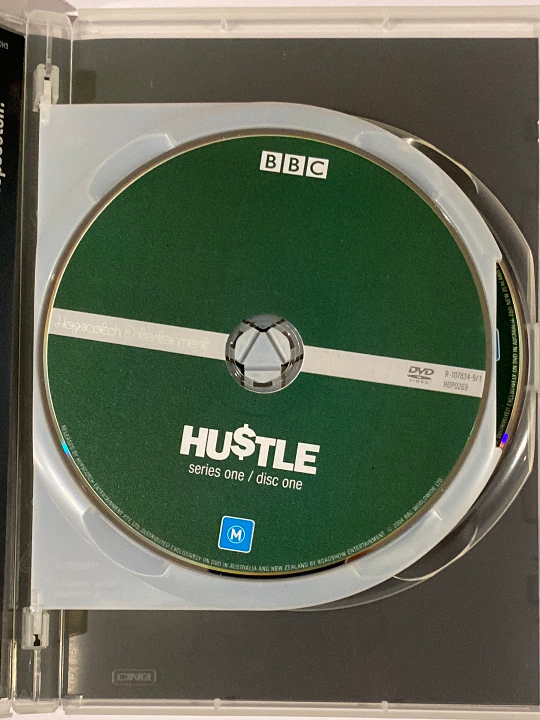 Hustle Series 1 & 3 DVD BBC TV NTSC 4 2 Series Bundle VGC