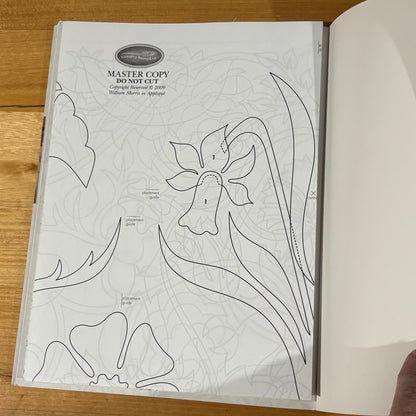 William Morris in Appliqué by Michele Hill Softcover Book 2009 GD
