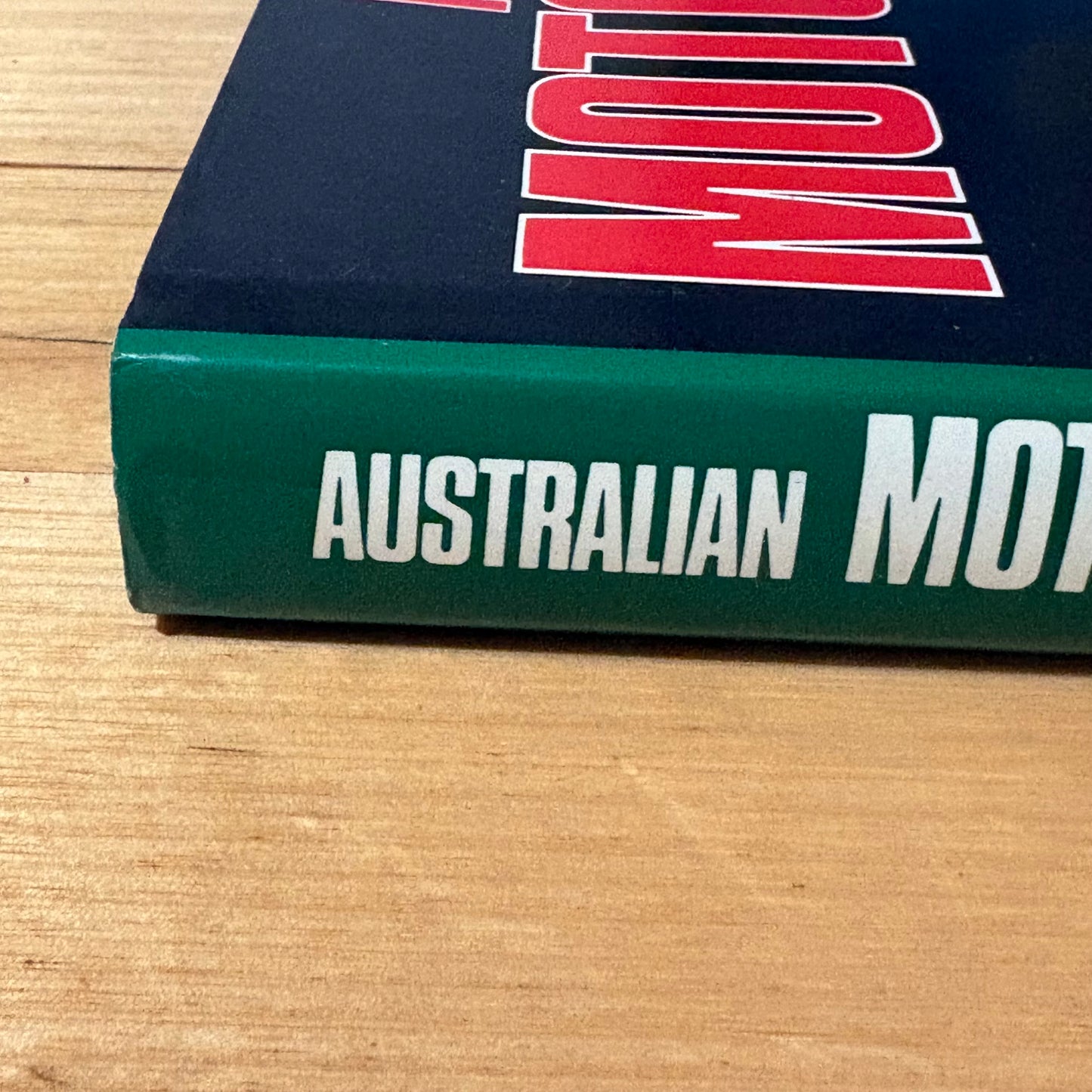 Australian Motor Racing Yearbook 19 1989/90 Hardcover GD