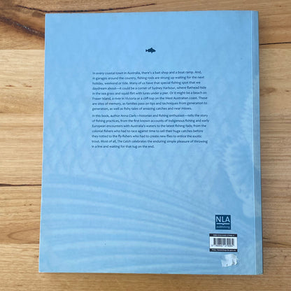 The Catch The Story of Fishing in Victoria Anna Clark Paperback 2017 GD