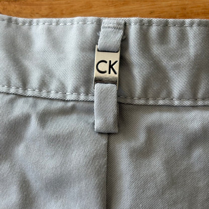 Calvin Klein Shorts Mens Size 34 Grey RN36543 Flat Front