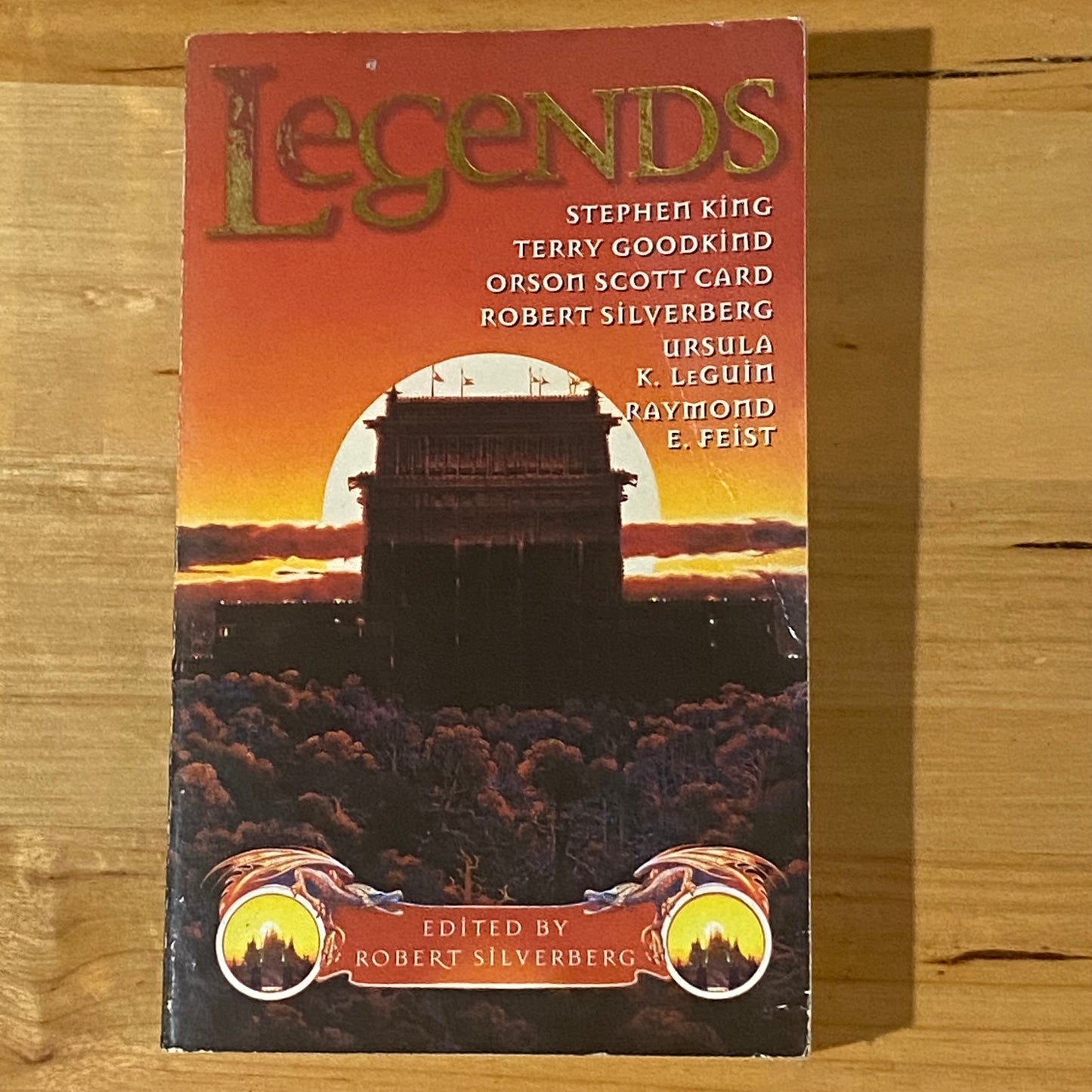 Legends Science Fiction & Fantasy Anthology Paperback 2000 GD