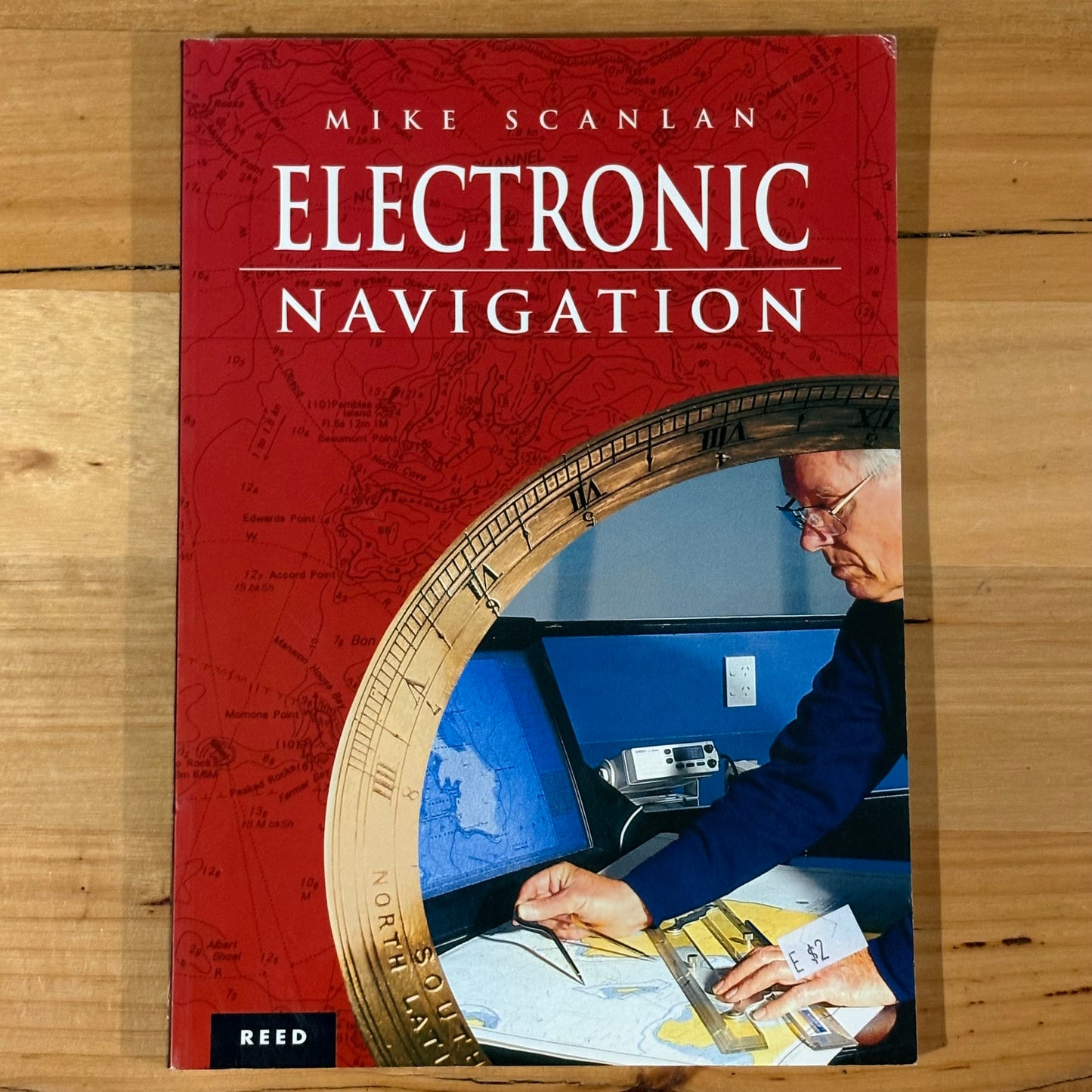 Electronic Navigation by Mike Scanlon Paperback Boats 2003 GD