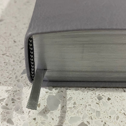 New World Translation Of The Holy Scriptures Bible Silver Leather Bound GD