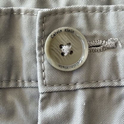 Calvin Klein Shorts Mens Size 34 Grey RN36543 Flat Front