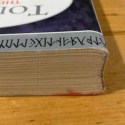 Lord Of The Rings The Two Towers J.R.R. Tolkien 1996 Illustrated Paperback GD