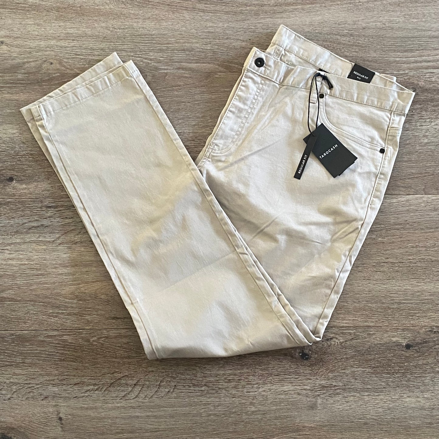 Tarocash Men’s Chinos Putty Sz 42-inch Waist Regular Zip Fly New With Tags