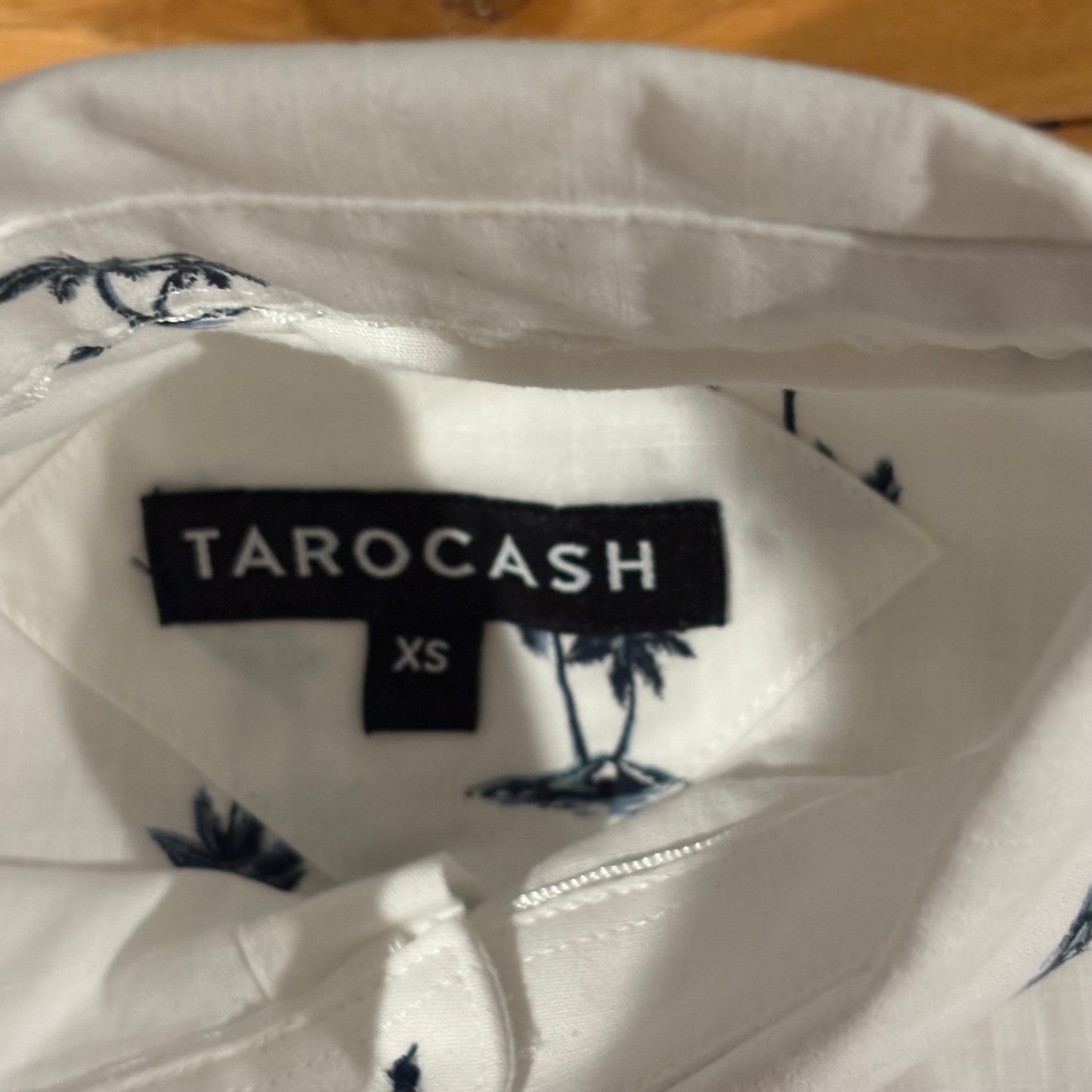 Tarocash Shirt Mens Casual Sz XS Short Sleeve Breeze Pal Pattern Collared NWT