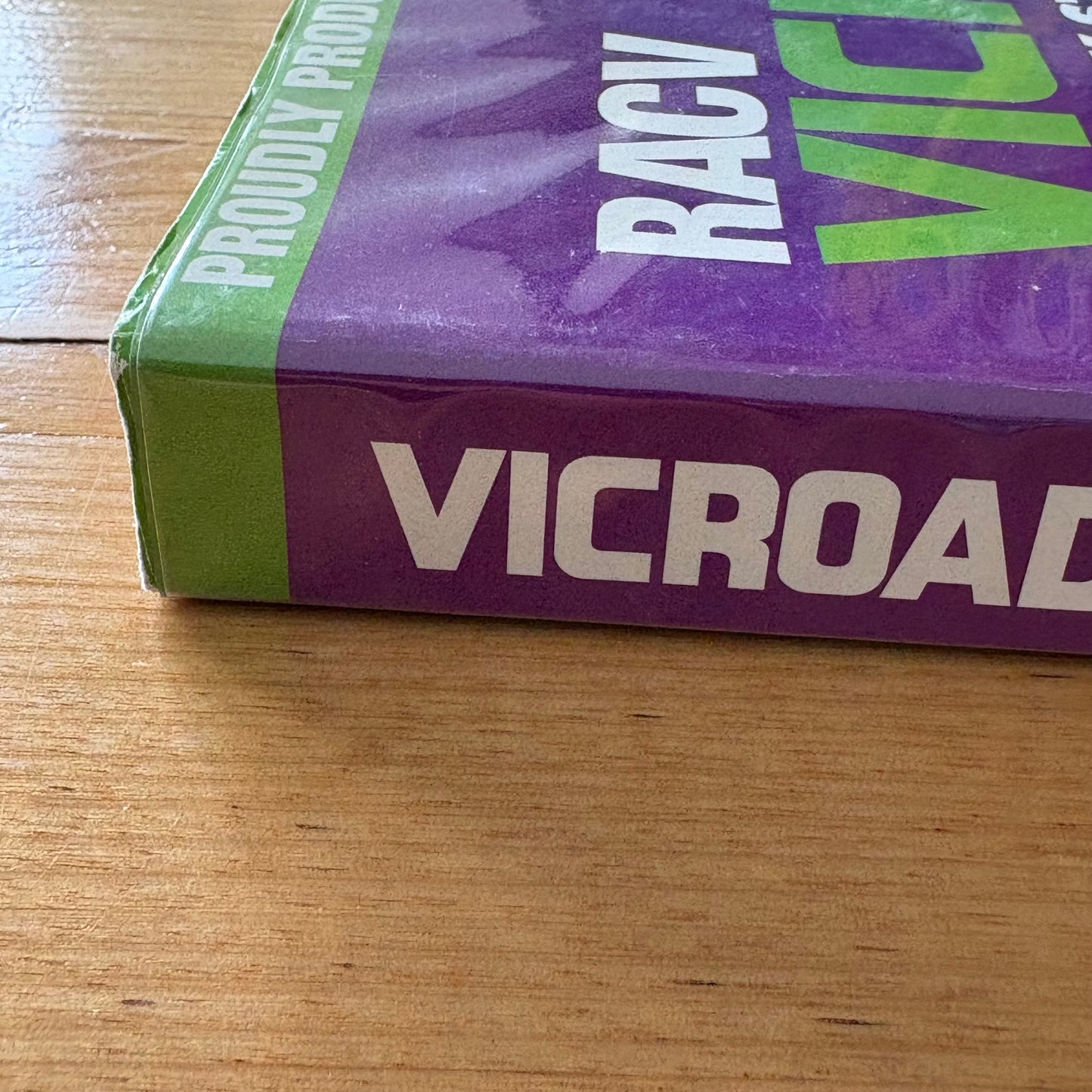 RACV VicRoads Country Streets Directory Of Victoria Edition 7 Paperback GD