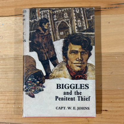 Biggles Hardcover x 6 Bundle Captain W.E. Johns Vintage Story Books