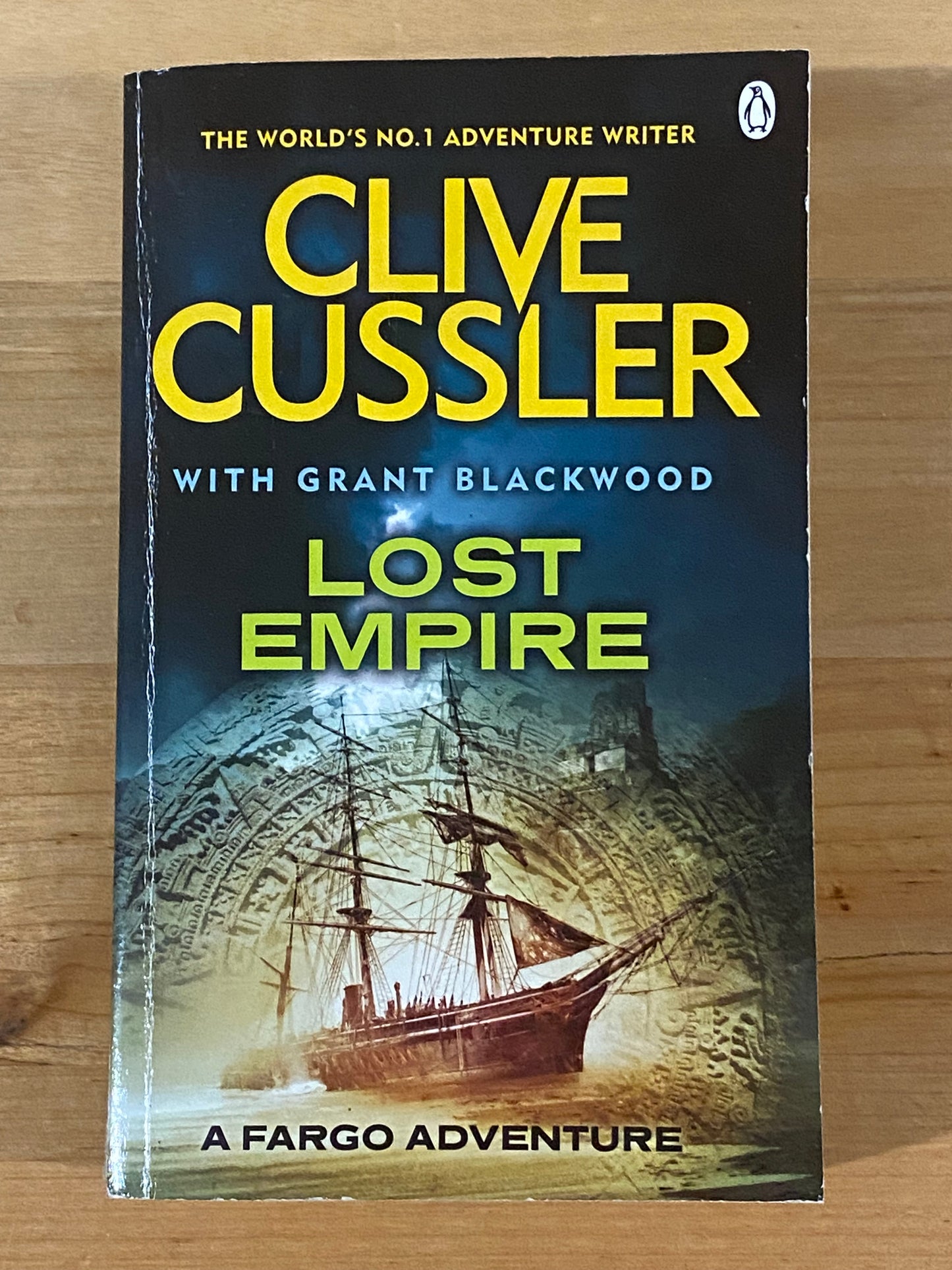 Lost Empire by Clive Cussler & Grant Blackwood Paperback 2011 GD