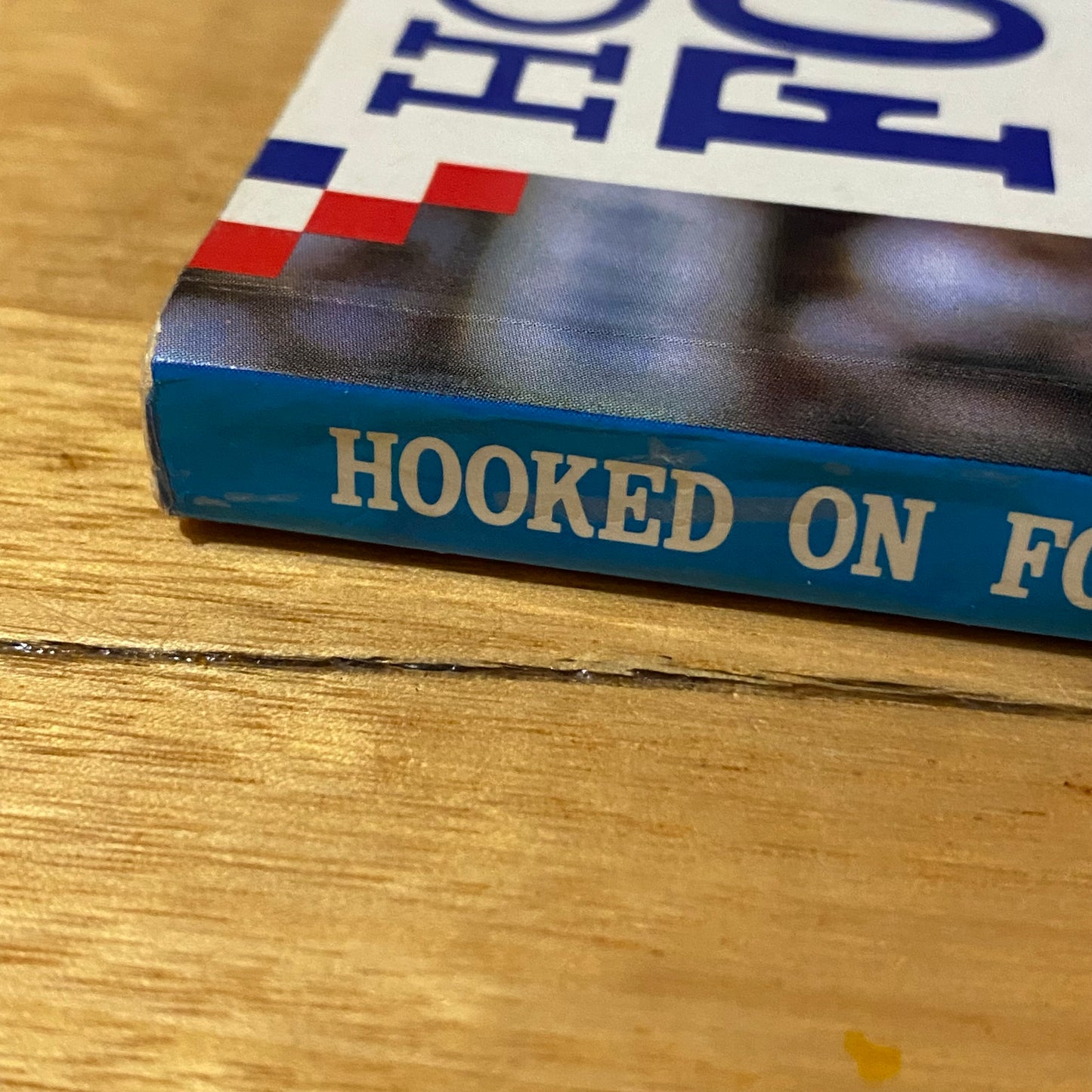 Hooked on Football An Addicts Guide Dermot Brereton AFL Footy Paperback 1990 GD