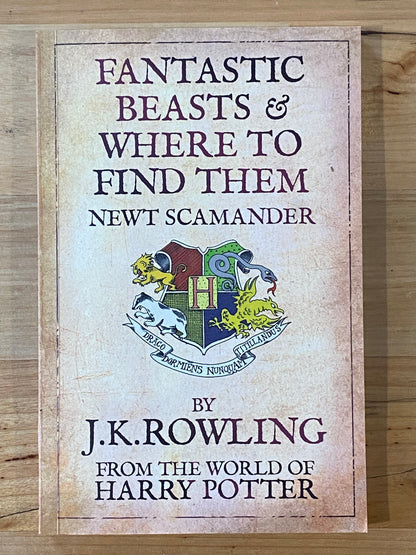 Fantastic Beasts And Where To Find Them DVD & Book JK Rowling New Scamander