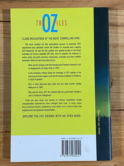 The Oz Files by Bill Chalker 1996 Paperback Australian UFO Sightings GD