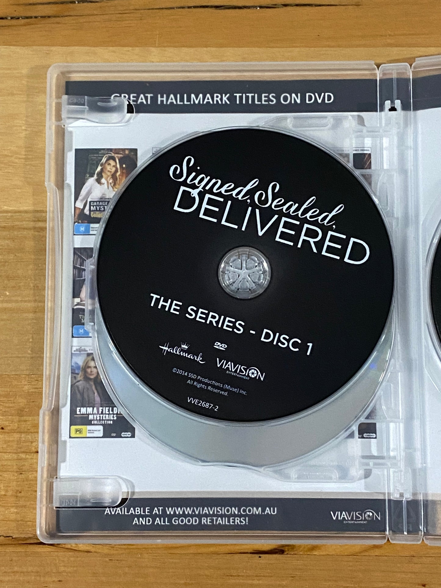 Signed, Sealed, Delivered DVD 3-Disc Set Hallmark Drama NTSC 4 VGC