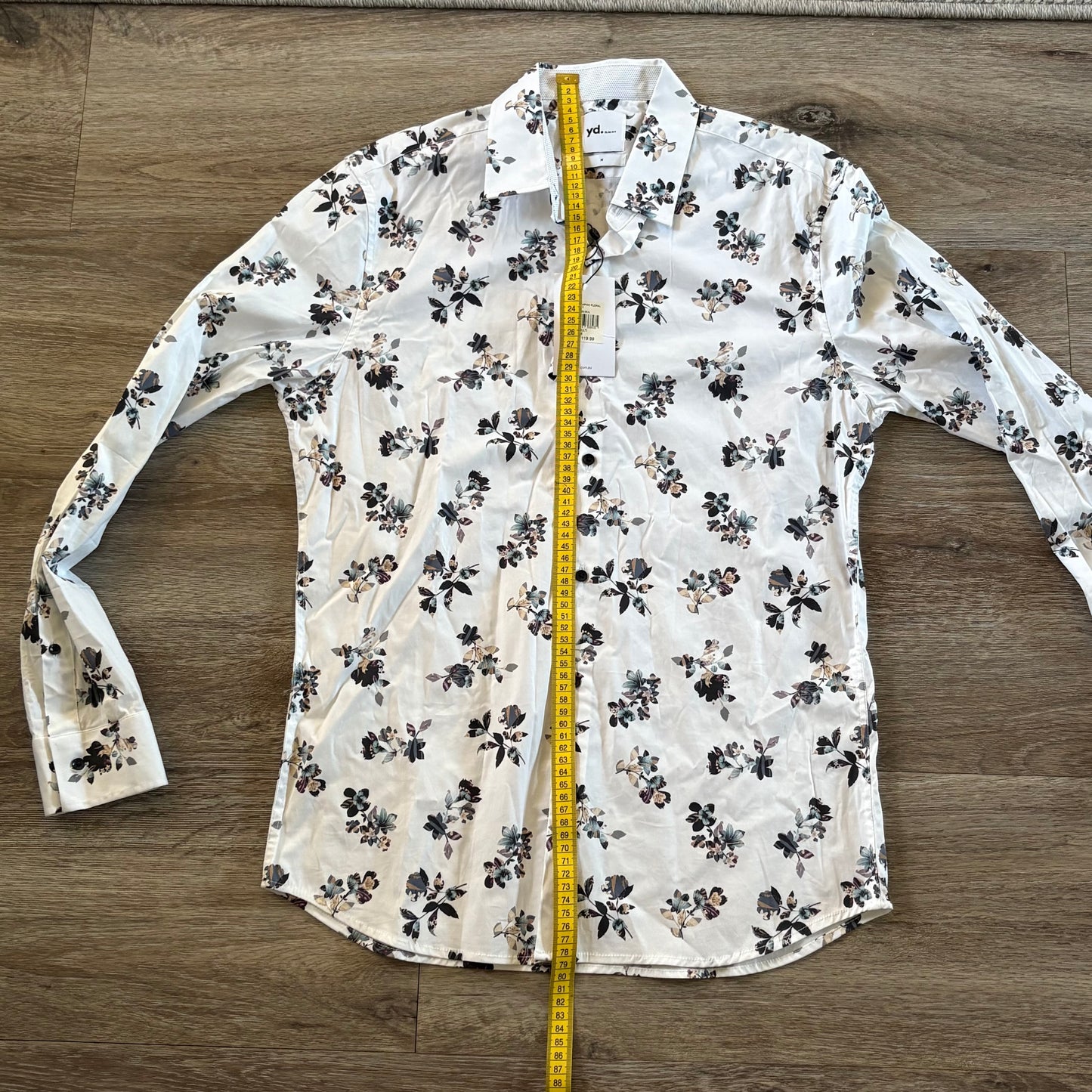 yd Shirt Men's Casual Medium Long Sleeve Slim Fit Photographic Floral Collared NWT