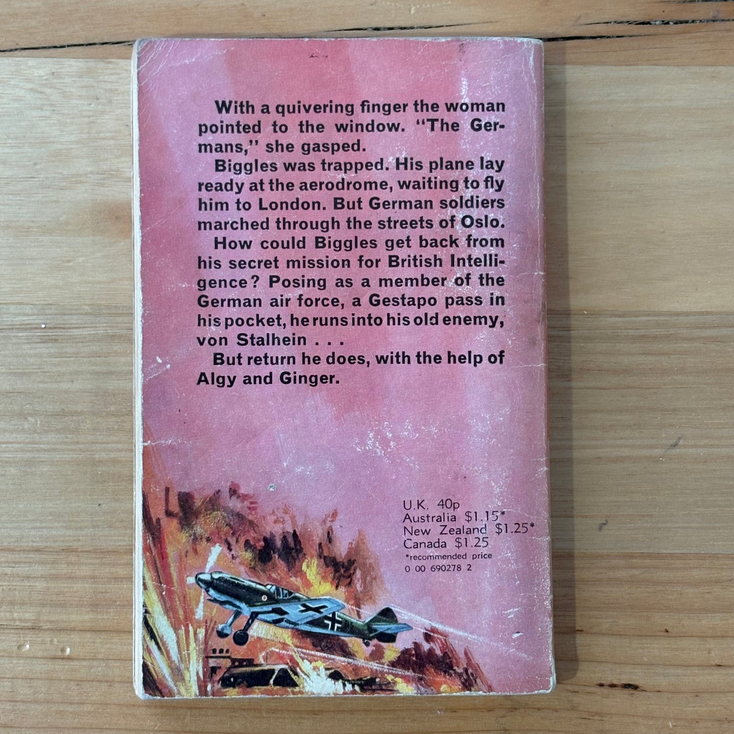 Biggles Paperbacks x 10 Bundle Captain W.E. Johns Vintage Story Books