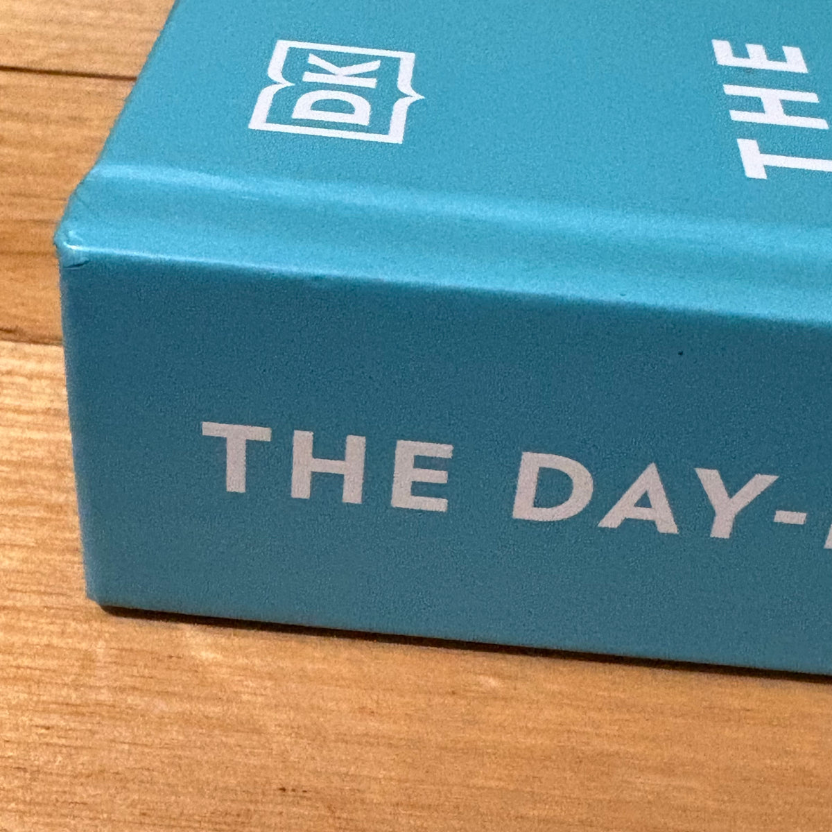 The Day-by-Day Pregnancy Book by Dr Maggie Clott Hardcover 2022 GD