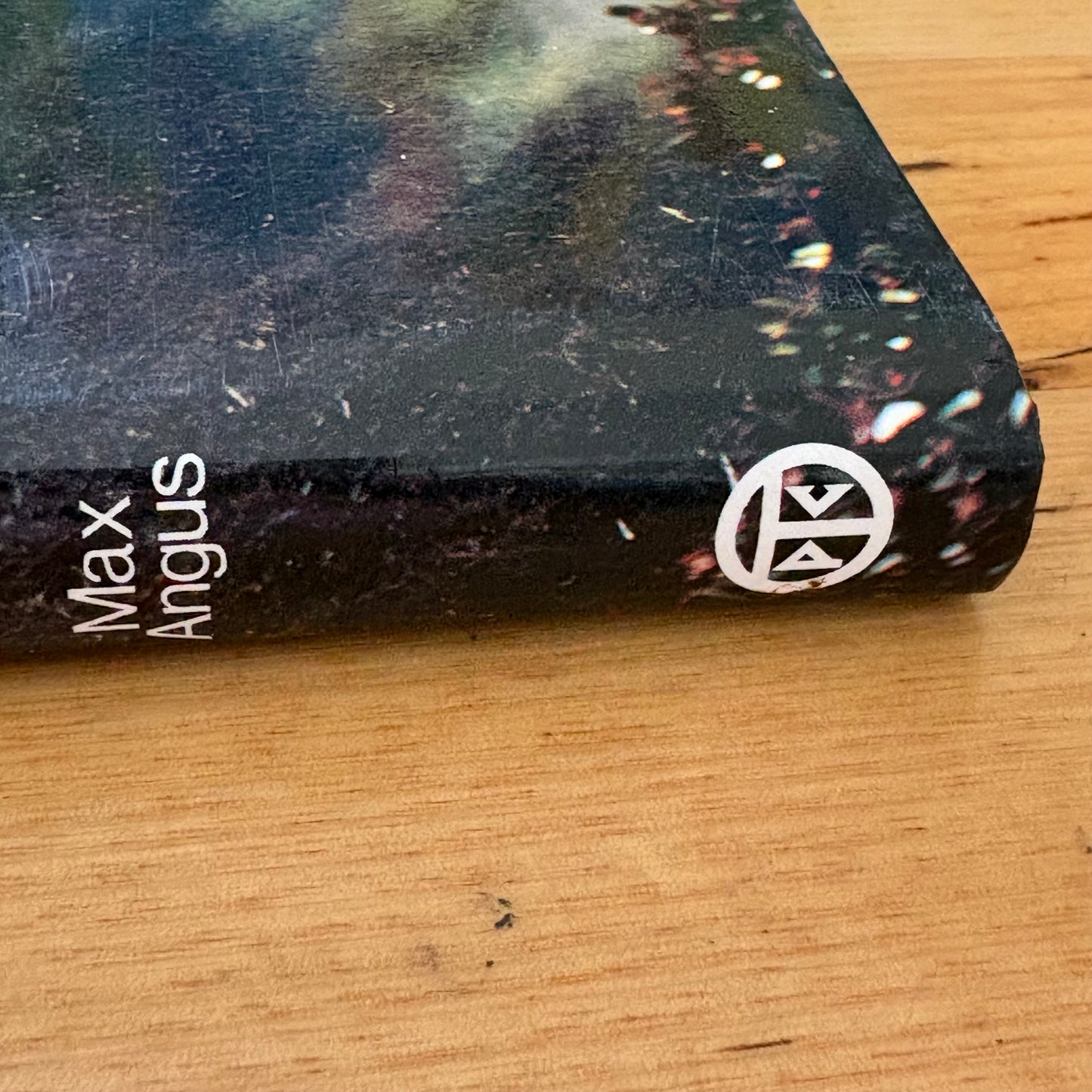 The World Of Olegas Truchanas Hardcover Tasmania Photography 1975 GD