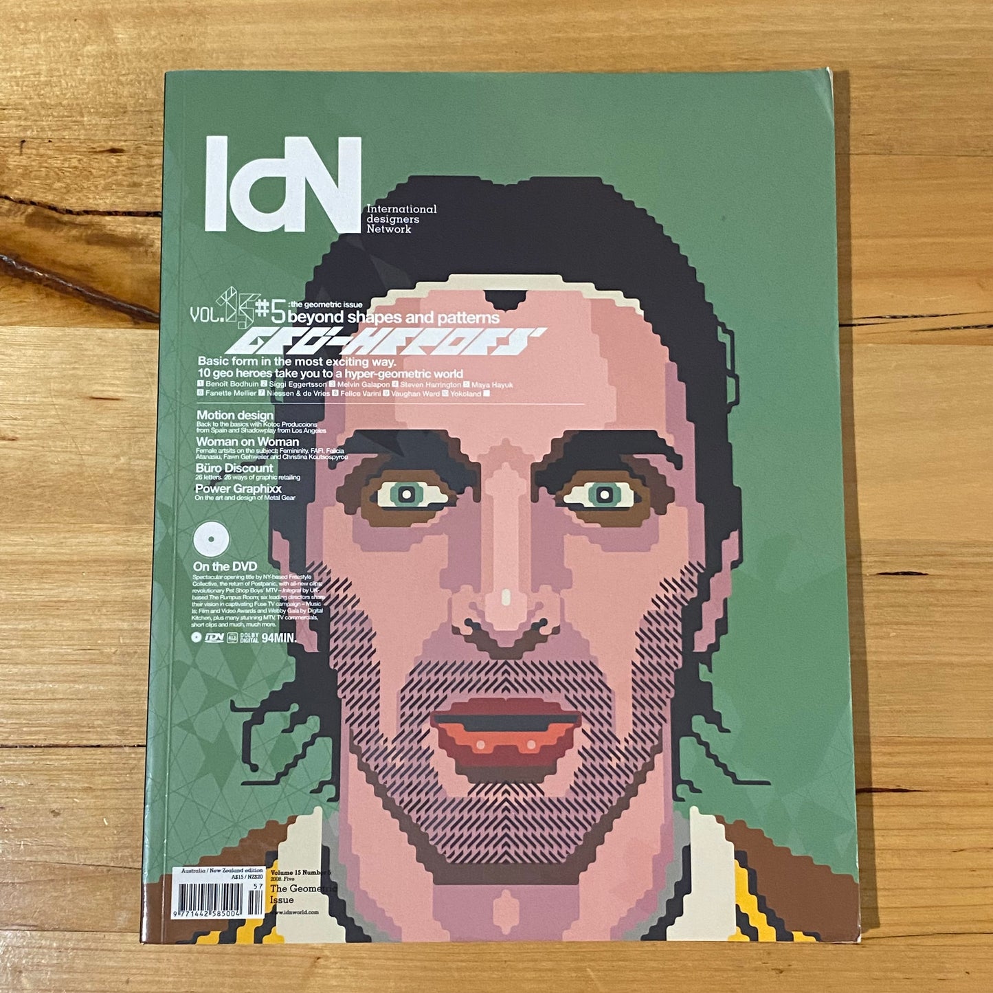 IDN Magazine International Designers Network Bundle of 5 All With DVDs VGC